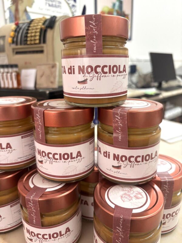 Pasta-di-nocciola-.jpeg Pasta di nocciola di Giffoni